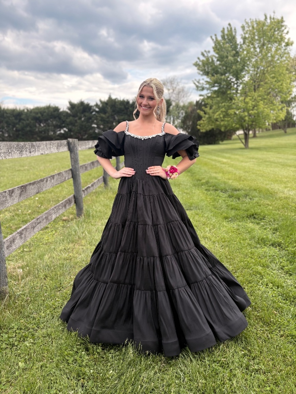 Black Johnathan Kayne Prom Dress
